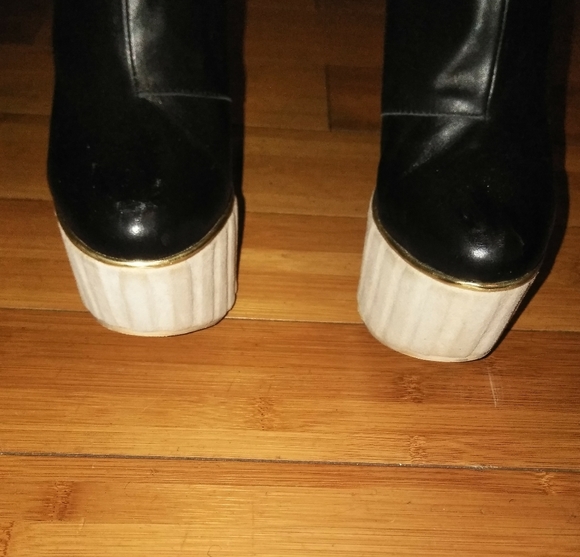 Genuine Leather ELLY CLAY black wedge heels sz 41 - Picture 4 of 8